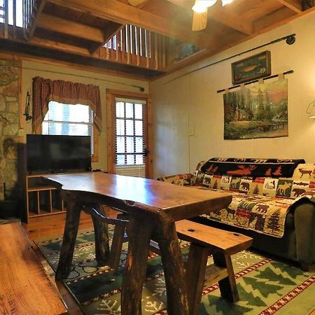 הלן Cute Cabin Creek & Firepit #12 מראה חיצוני תמונה