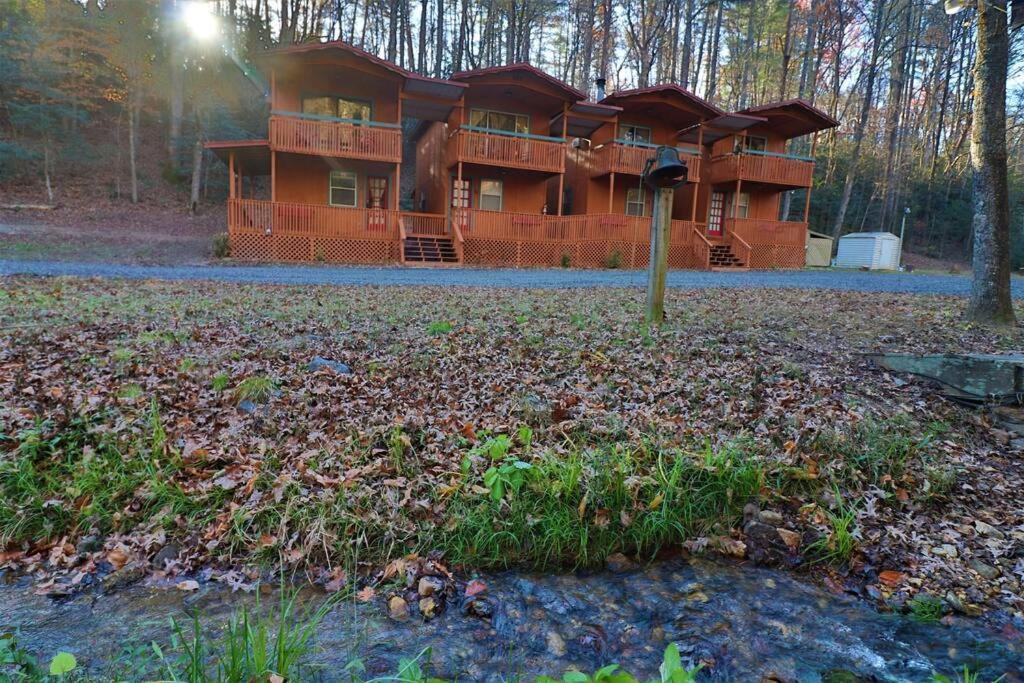 הלן Cute Cabin Creek & Firepit #12 מראה חיצוני תמונה